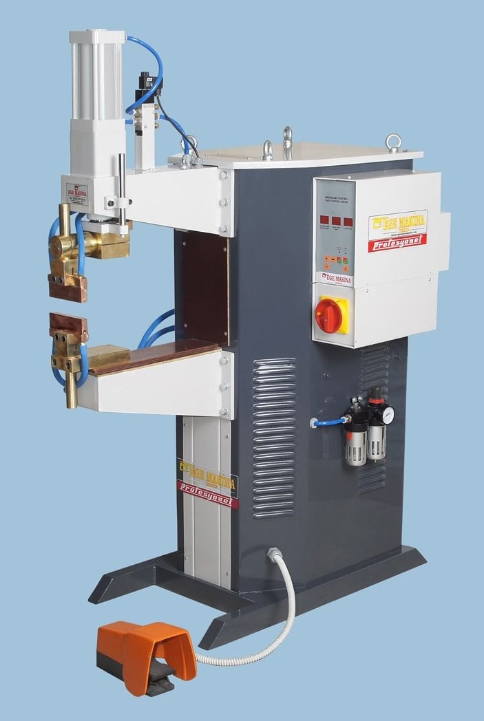 30 Kwa Punta Kaynak Makinası Mikroişlemcili