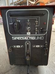 Specialtig UNO 250 AC/DC Kol Ayarlı Trafolu